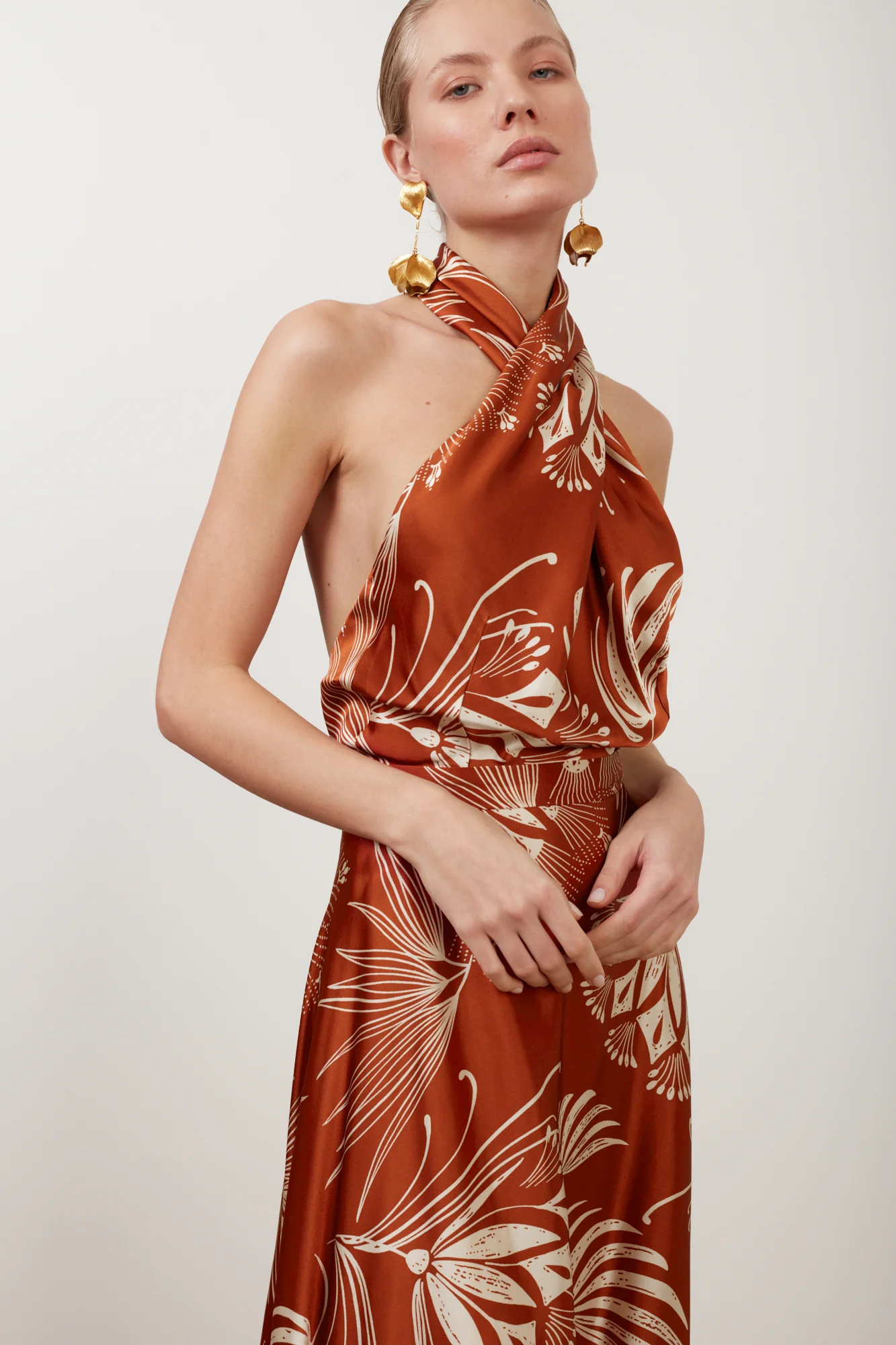 HEIDI brown floral midi criss cross neck dress - Image 2